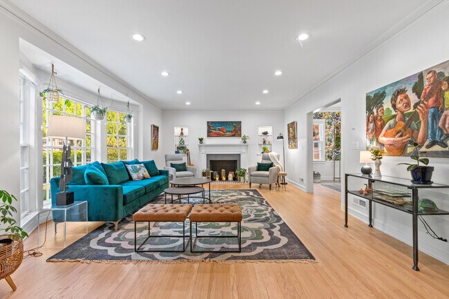 Foto del edificio - 9526 Lawndale Ave