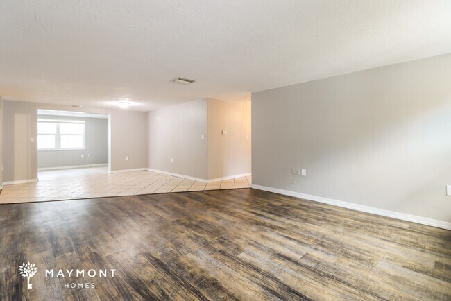 Foto del edificio - 15634 Sea Pines Dr