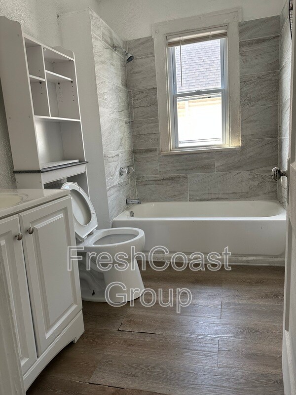 Foto del edificio - 10917 Notre Dame Ave