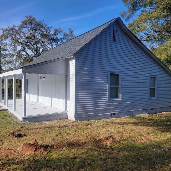 1175 Blue Creek Rd, Hogansville, GA 30230 House Rental in Hogansville