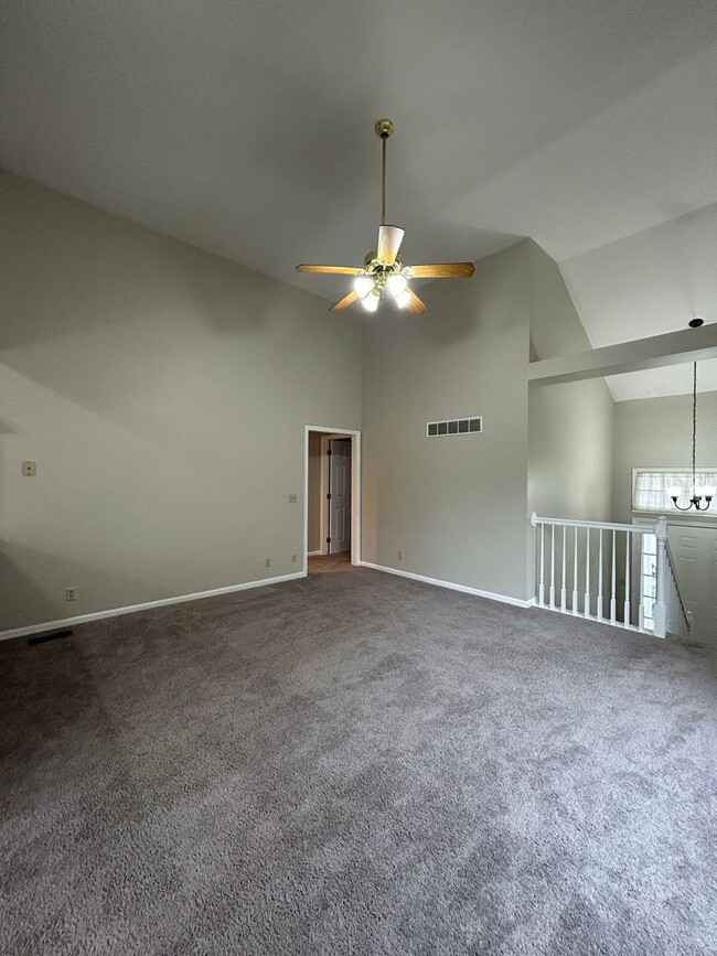 Foto del edificio - Spacious 3/3 in Platte City!