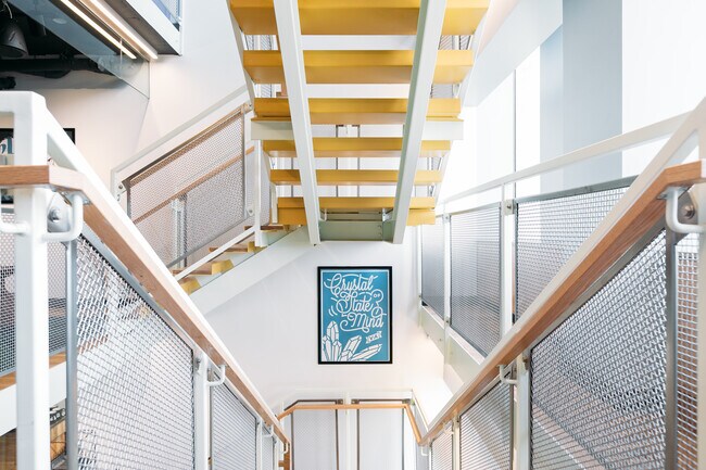 Photo - 2221 S Clark St Apartments