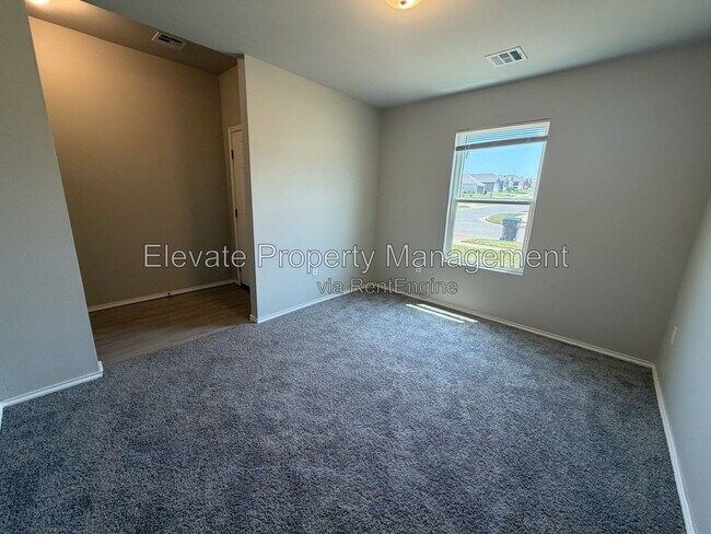 Foto del edificio - 11729 NW 100th St