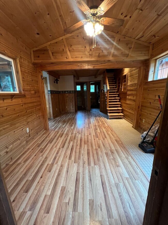 Foto del edificio - Nestled in Basin