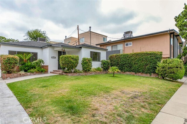 Primary Photo - 4335 Sunnyslope Ave