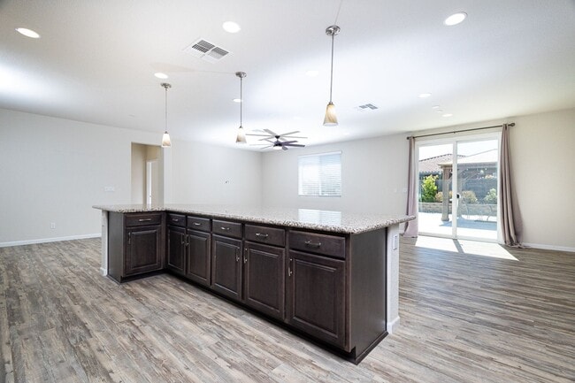 Building Photo - Spacious Home Located In Kavala Ranch