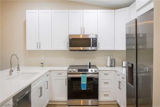Building Photo - 17749 Grande Bayou Ct
