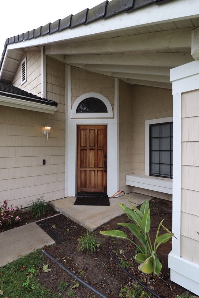 Foto del edificio - Welcome to this updated single-story 3-bedroom, 2-bath home located in the desirable Fairfield Mi...