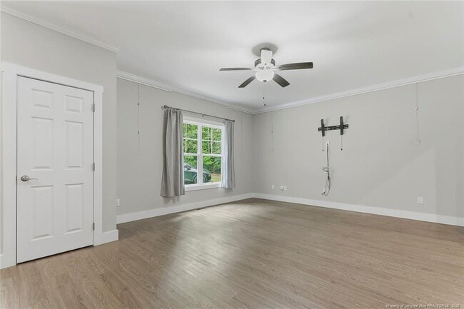 Building Photo - 407 W Mooring Way