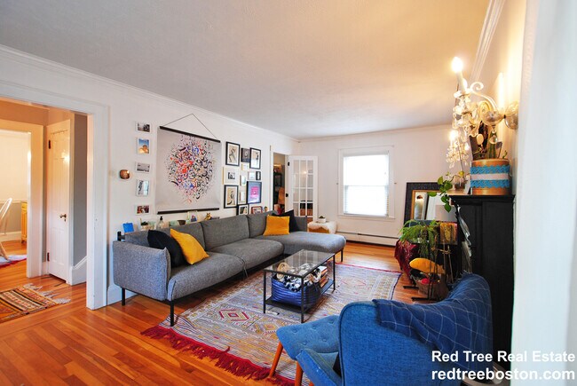 Foto del edificio - 841 Fellsway W