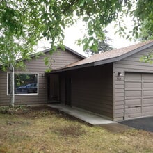 Building Photo - 565 NE Norton Ave