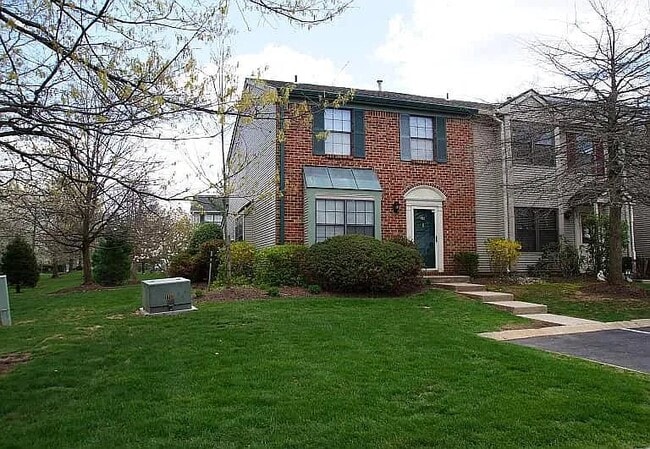 Building Photo - 24 Kirby Ln