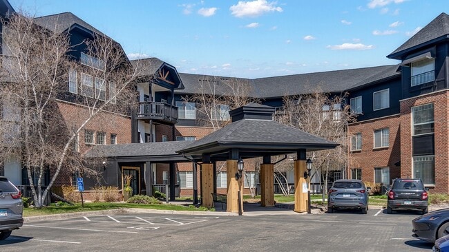 Building Photo - Waterstone Place