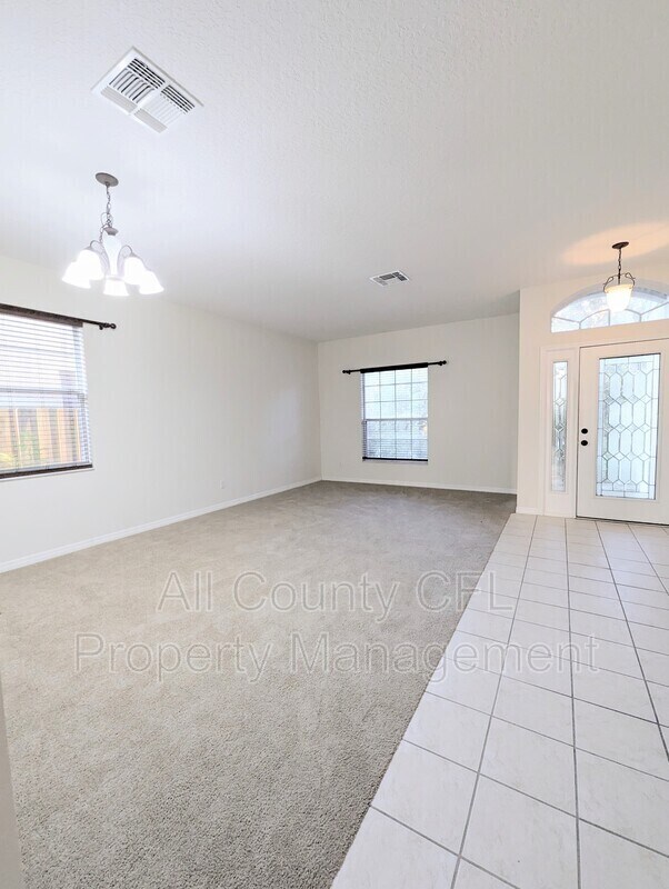 Foto del edificio - 8380 Baywood Vista Dr