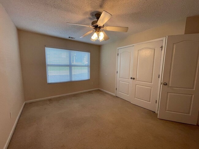 Foto del edificio - BRIDGEWATER HOME! PRE-LEASING FOR AUGUST 1 2026! 1/2 Off Deposit!