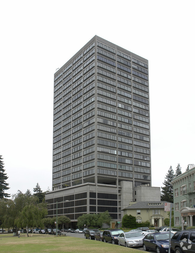 Foto del edificio - Park Bellevue Tower Building