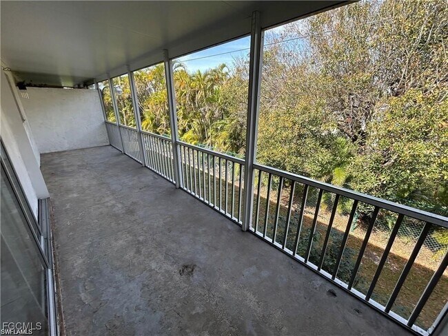 Foto del edificio - 2828 Jackson St