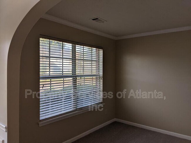 Building Photo - 1684 Gallup Dr