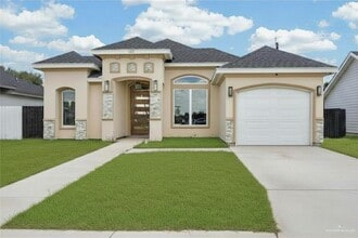 Building Photo - 16 Spanish Oak Dr