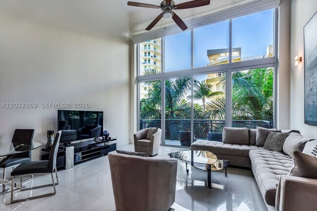 Foto del edificio - 6000 Collins Ave