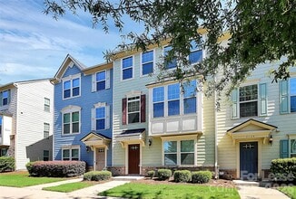 Building Photo - 2128 Arbor Loop Dr