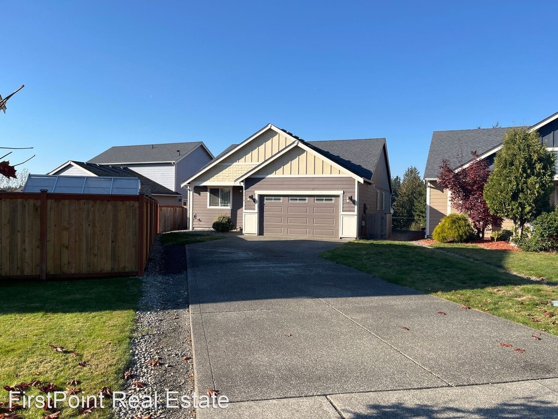 3 br, 2 bath House 19914 100th Ave Ct E House Rental in Graham, WA