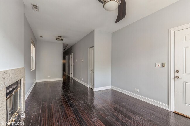 Foto del edificio - 1535 N Campbell Ave