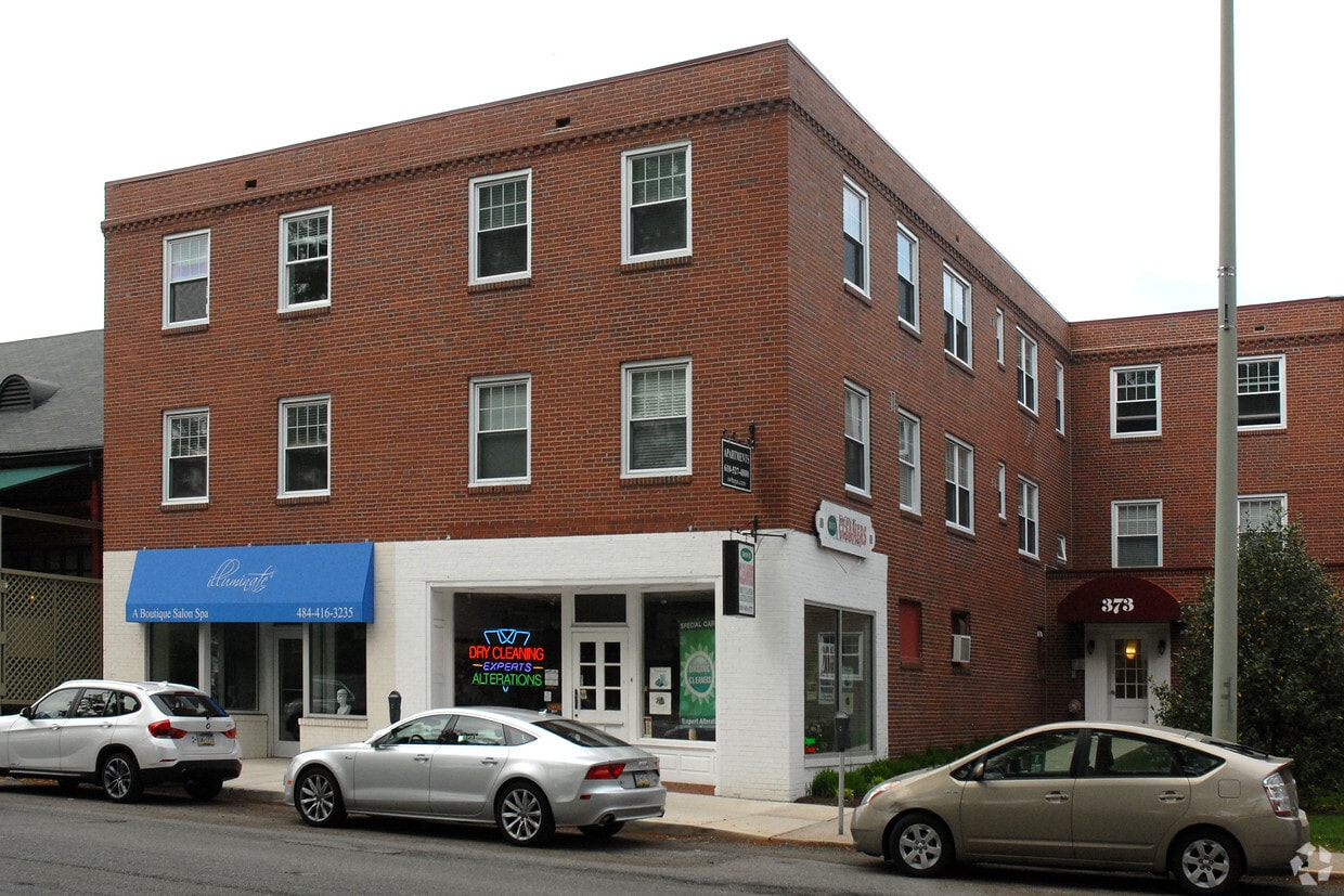 Primary Photo - 373 Lancaster Ave