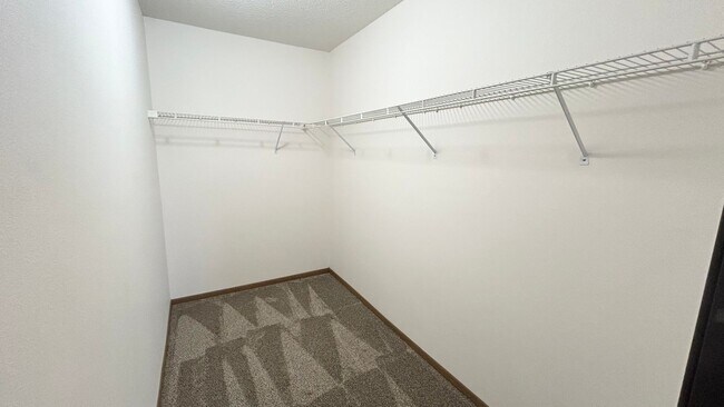 Interior Photo - Evans Place 1