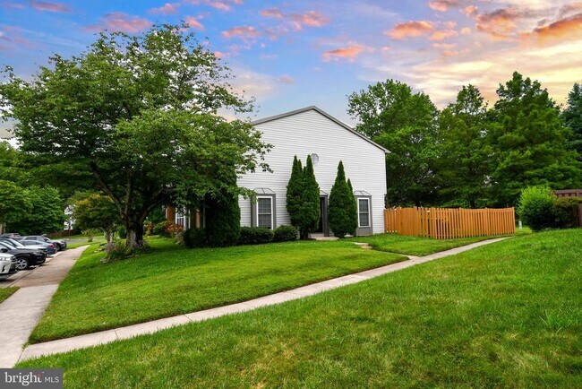 Foto del edificio - 6125 Trident Ln