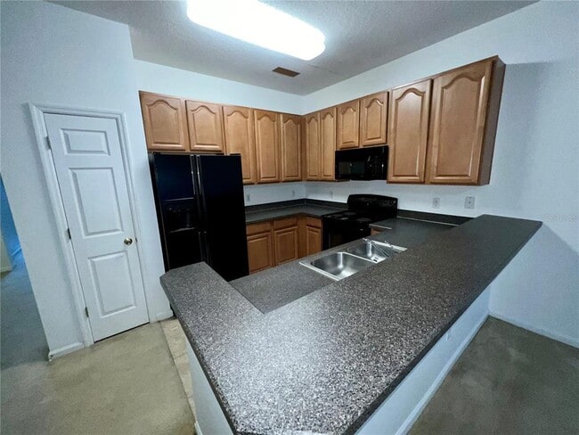 Building Photo - 16416 Cedar Crest Dr