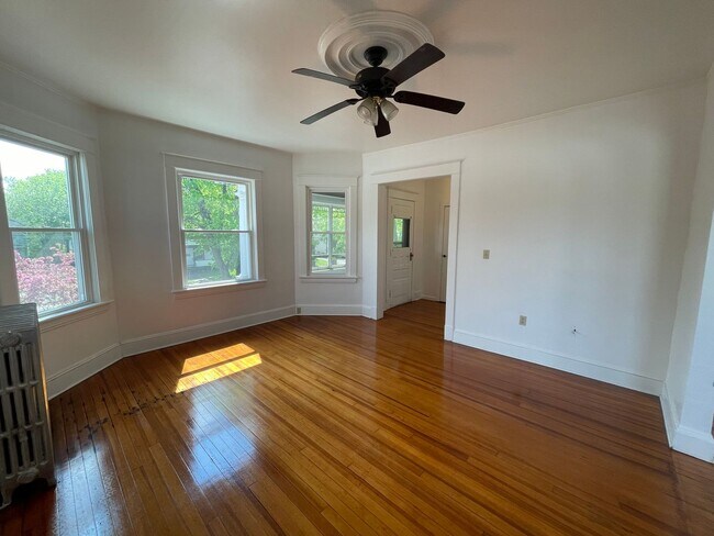 Foto del edificio - 26 Livingston Ave