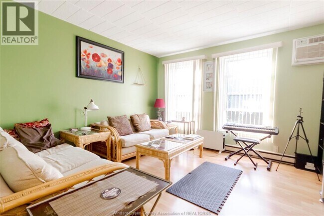 Photo du bâtiment - 6595 Thornberry Crescent