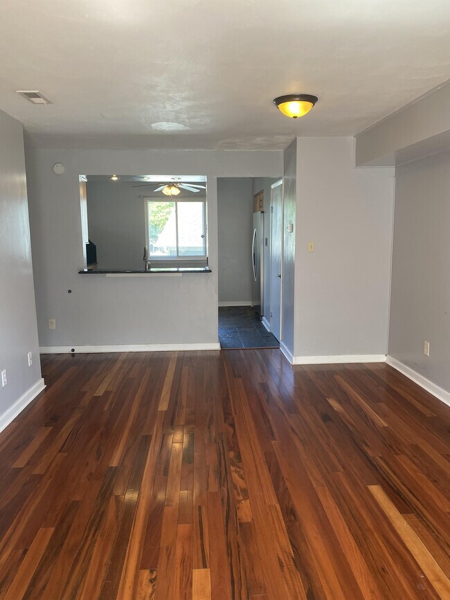 Foto del edificio - 1515 E Ocean View Ave