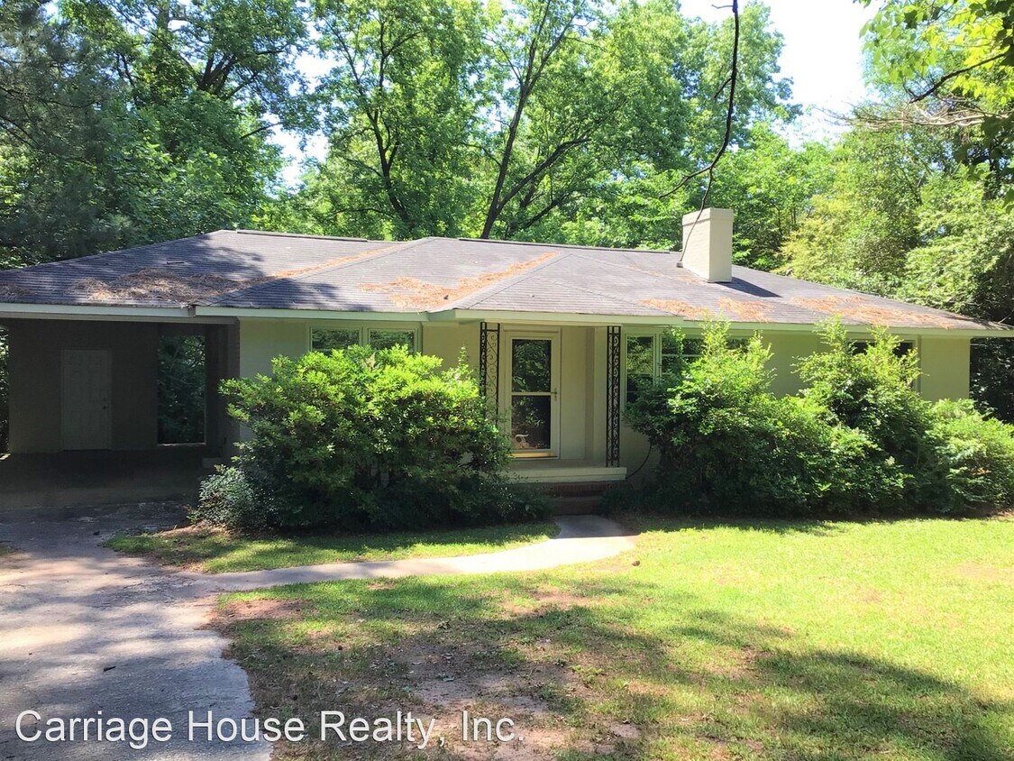 Foto principal - 3 br, 1 bath House - 725 Gaines School Rd