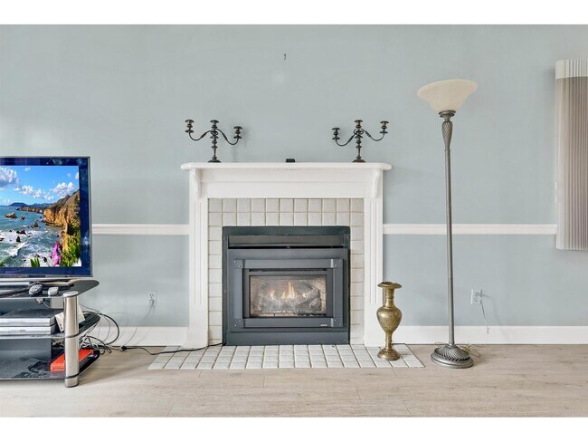 Building Photo - 17829-17859 59 Ave