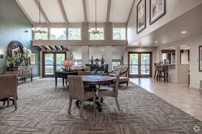 Clubhouse - Pinecreek Village Apartments