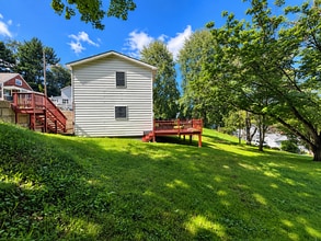 Building Photo - 10365 Lilac St