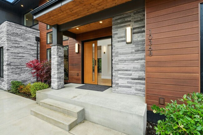 Foto del edificio - 5bd/6.5ba Bellevue Home