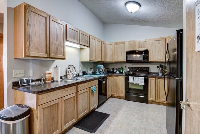 Foto del edificio - 1909 Southridge Ave