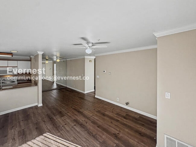 Foto del edificio - 3173 Wayside Plaza