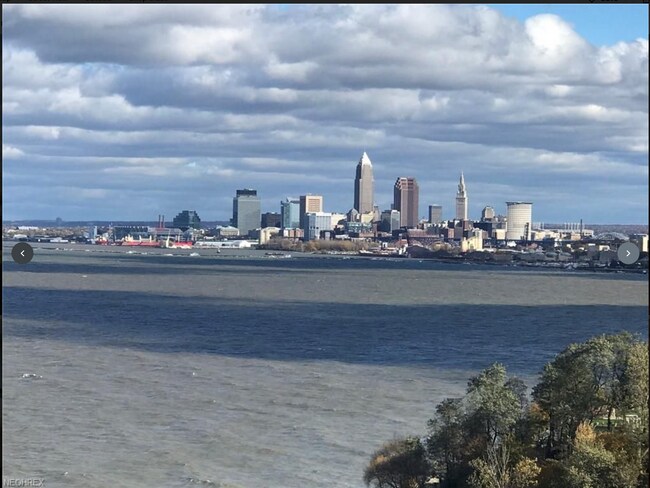 Foto del edificio - 11720 Edgewater Dr