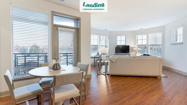 Foto del edificio - 8594 E 116th St