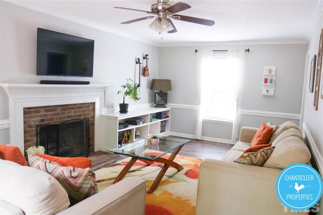 Foto del edificio - 7317 Ewing Pl