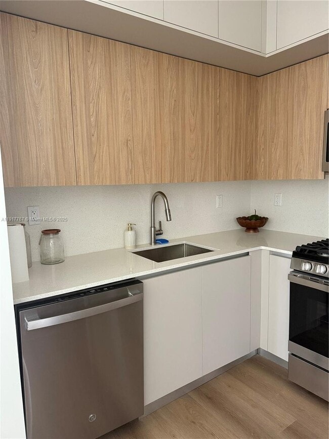 Building Photo - 1619 Jefferson Ave