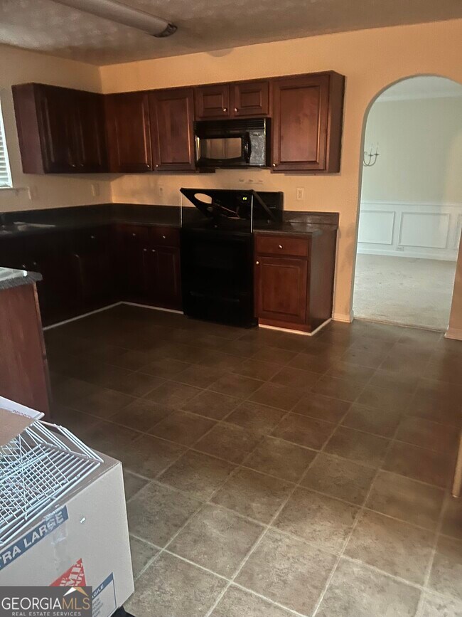 Foto del edificio - 9423 Flowering Trail