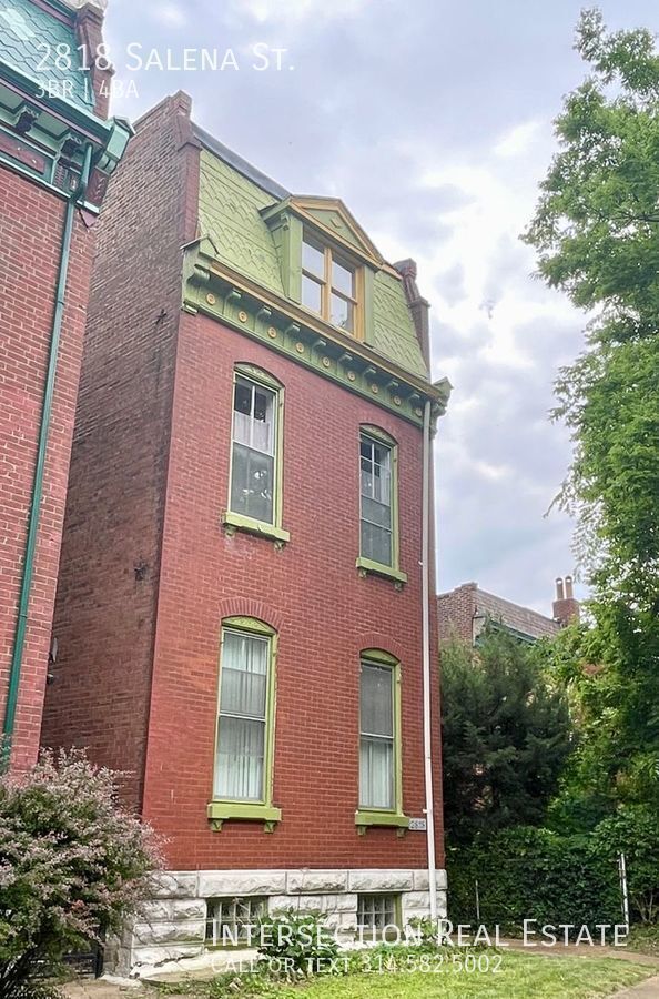Foto del edificio - GORGEOUS Benton Park 3 Bed/3.5 Bath Home A...
