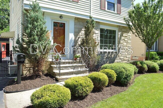 Foto del edificio - 23805 E Groveland Rd