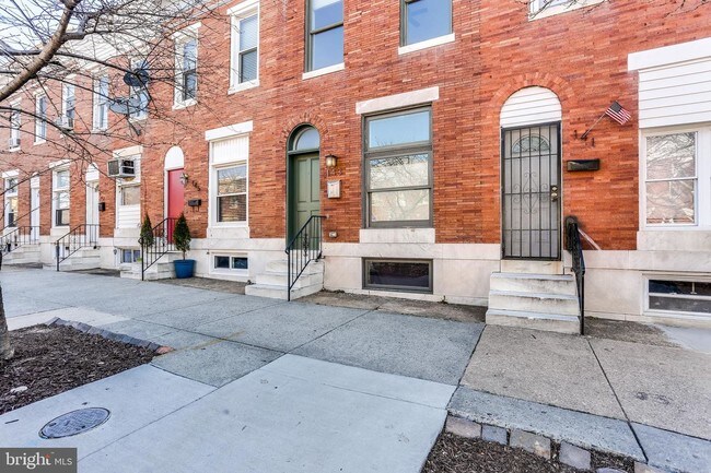 Building Photo - 143 N Linwood Ave