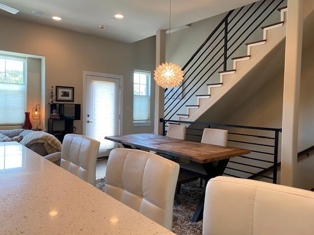 Photo - 5820 Bryan Pkwy Townhome